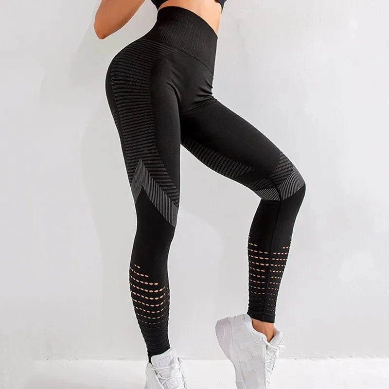 Women high waist seamless leggings with breathable design ideal for workouts and athleisure.