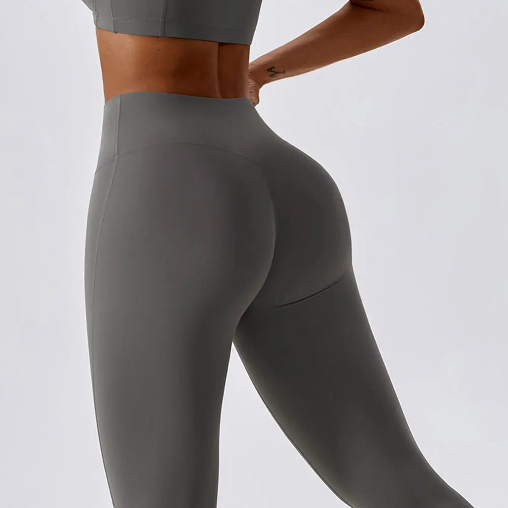 High-waist scrunch butt yoga leggings for women, enhancing curves and providing comfort and support.