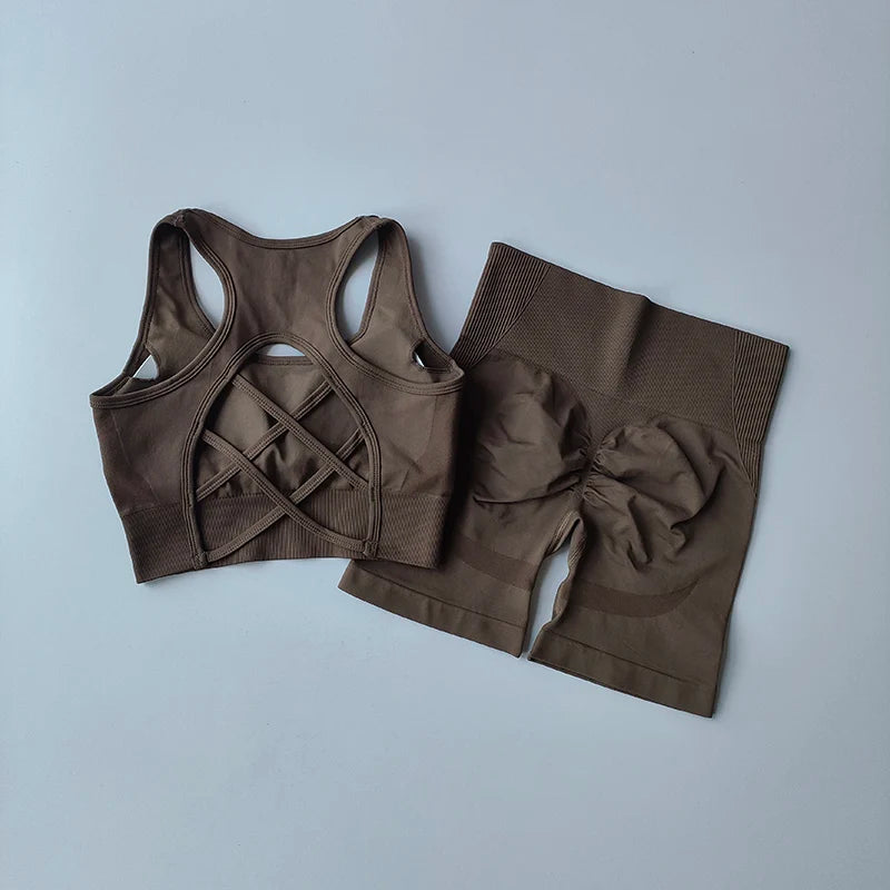2-Piece Seamless Yoga Set featuring a sleeveless sports bra and high-waisted shorts in earthy brown.